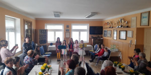 Vystoupení pro Klub důchodců v Komárově - 1651675963_zpíváme, recitujeme důchodcům (8).jpg